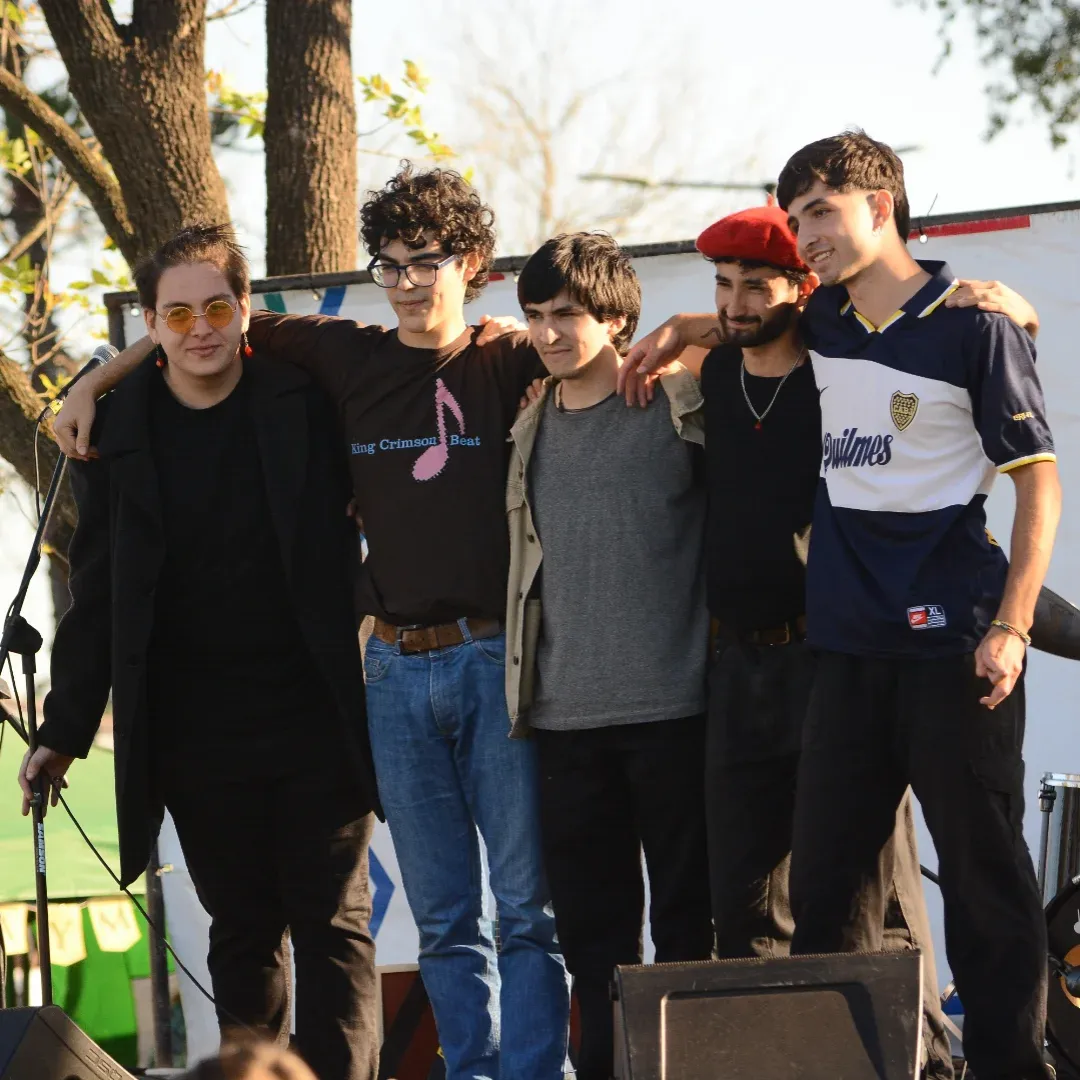 Una tarde de rock y cultura en Venado Tuerto